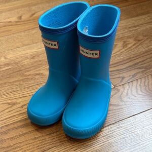 Hunter Kids Vibrant Blue Rain Boots Toddler 7